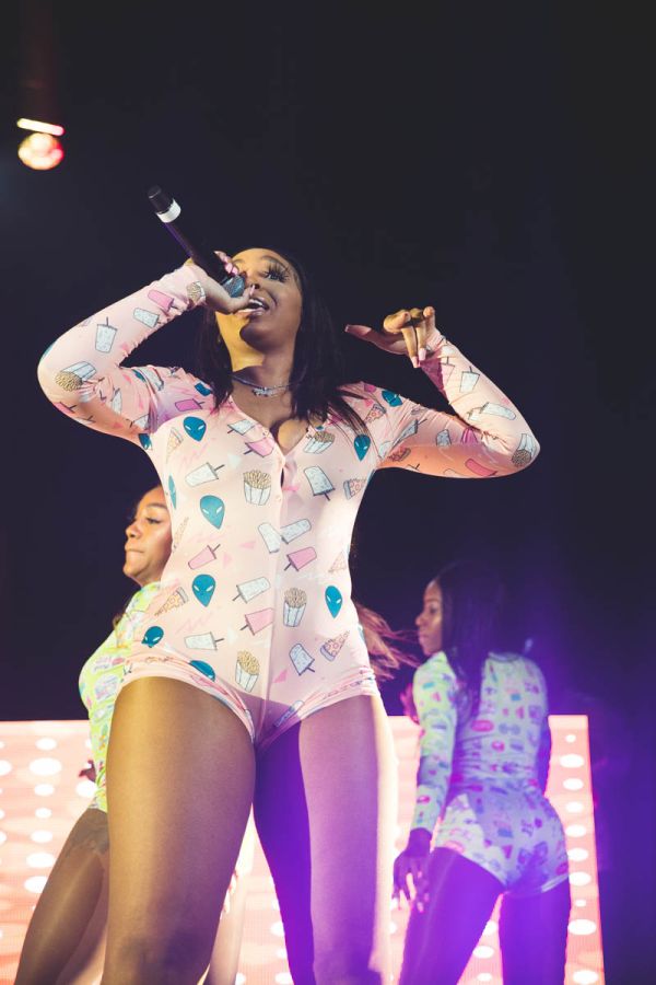 LightSkinKeisha at Z107.9 Summer Jam