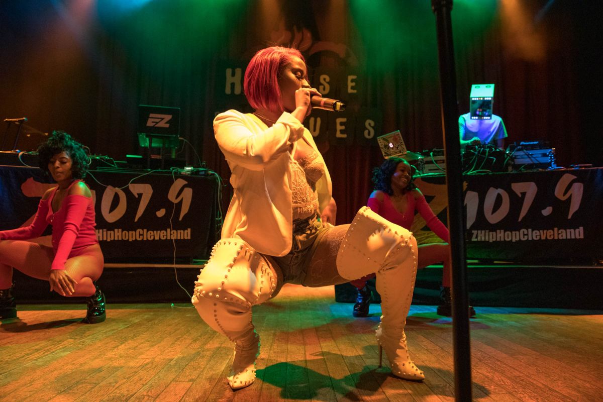 Ty'Bri at Z107.9 White Out 2019!